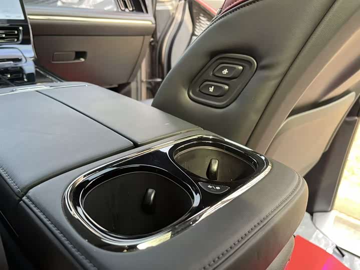 Trumpchi M8 2023 — фото 8
