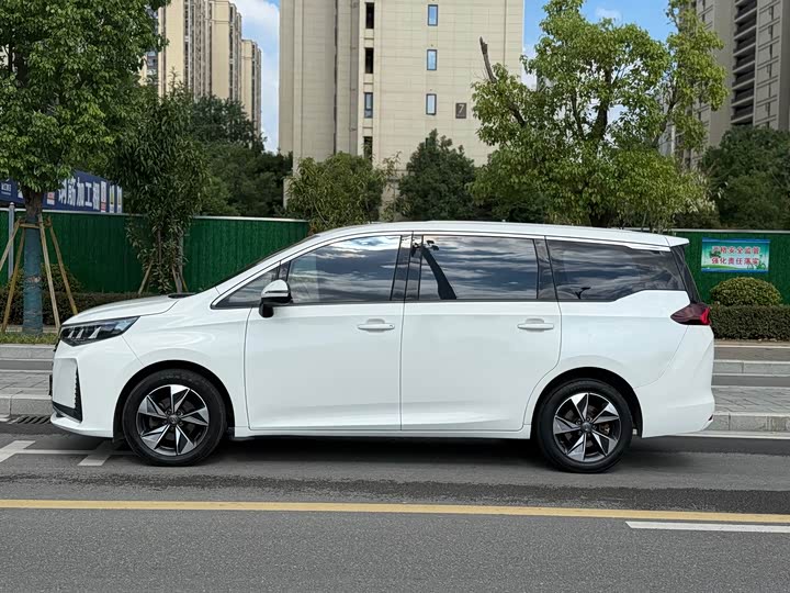 Trumpchi M6 2021 PRO 270 T DCT — фото 4