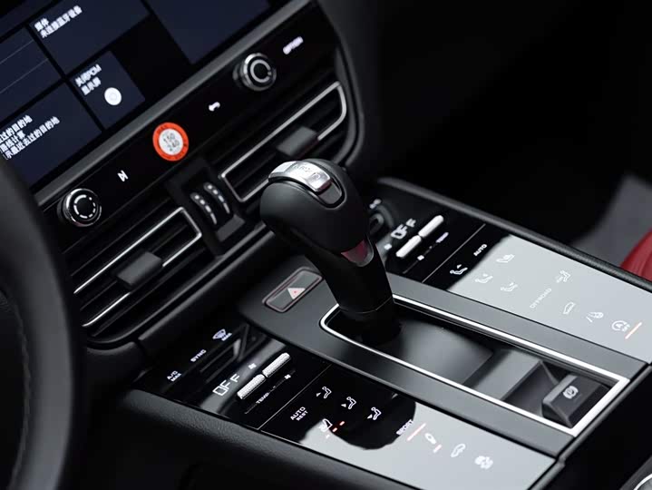 Porsche Macan 2022 Macan S 2.9 T — фото 14
