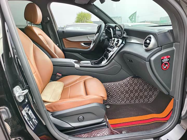 Mercedes-Benz GLC 2020 GLC 260 L 4 MATIC — фото 14