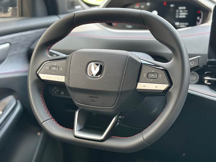 Changan CS55 PLUS 2024 1.5 T DCTPremium — фото 20