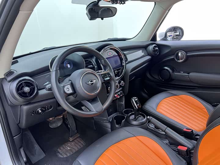 MINI Hatch — фото 14