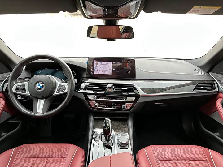 BMW 5-Series 2022 525 Li M — фото 6