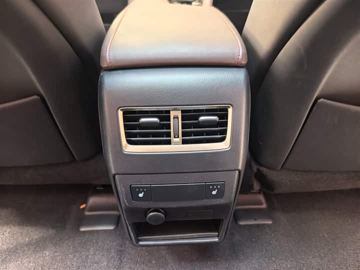 Lexus RX 2017 450h Mark Levinson 4 WD — фото 17