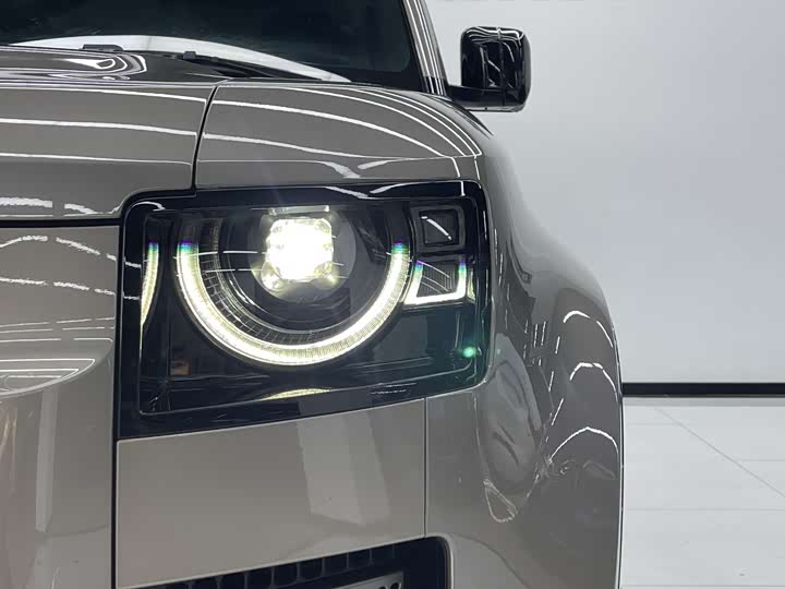 Land Rover Defender — фото 25