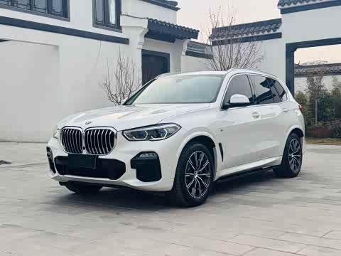 BMW X5 2019 x Drive 40i M — фото 16