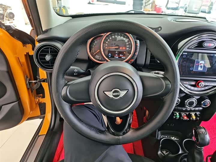 MINI Hatch — фото 11