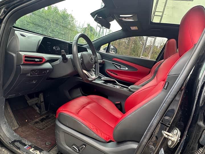Changan UNI-T 2020 1.5 T Premium — фото 4