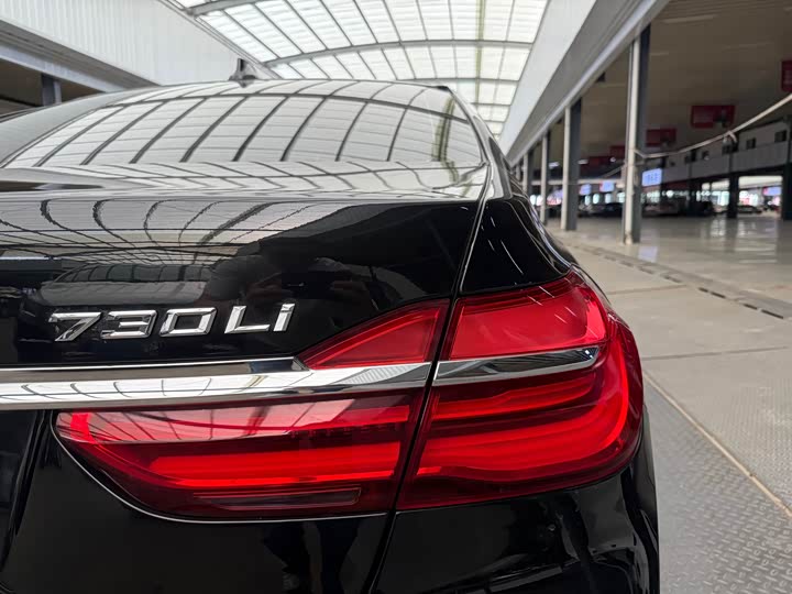 BMW 7-Series 2018 730 Li Leading M — фото 27