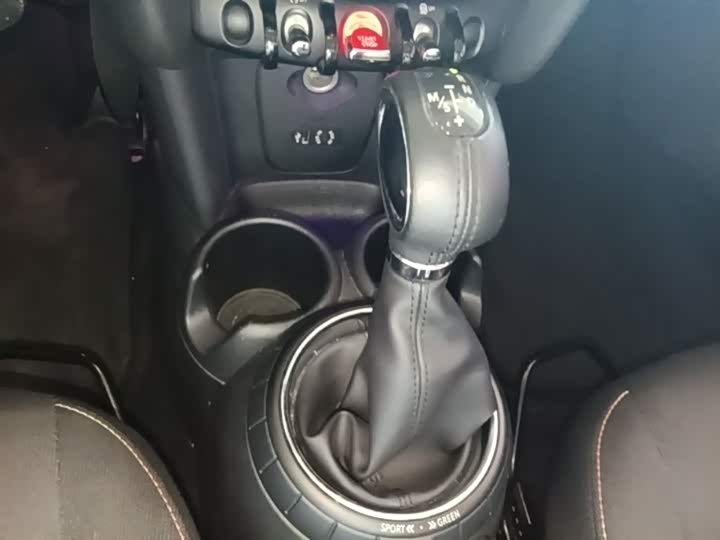 MINI Hatch — фото 14