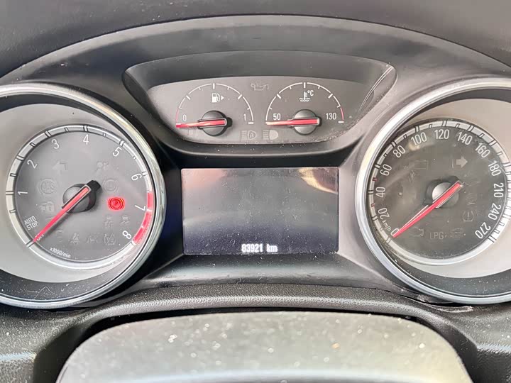 Buick Regal — фото 11