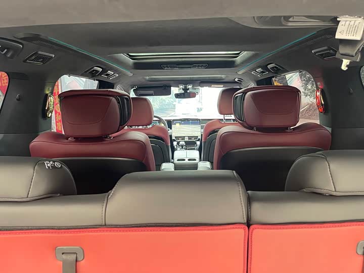 Trumpchi M8 2025 Hybrid — фото 6