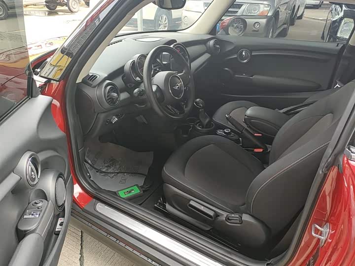 MINI Hatch — фото 15