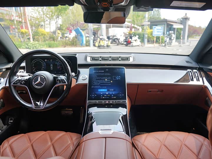 Maybach S-Class 2023 S 480 4 MATIC — фото 9