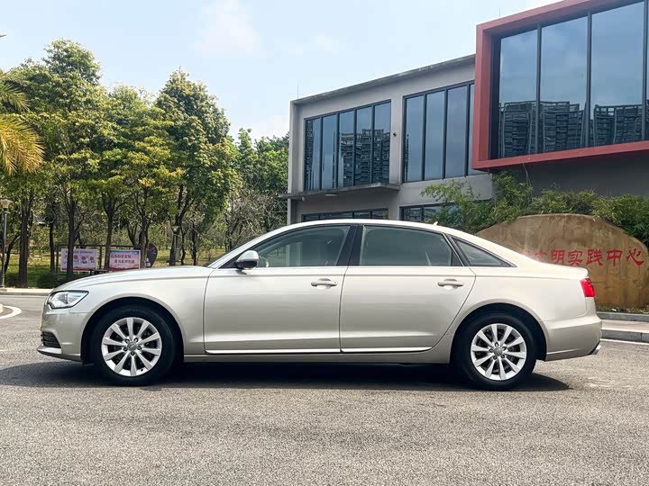 Audi A6L 2015 TFSI — фото 15