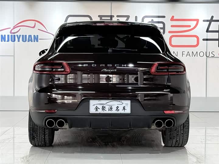 Porsche Macan 2017 Macan 2.0 T — фото 5