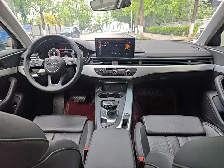 Audi A4L 2022 40 TFSI — фото 5
