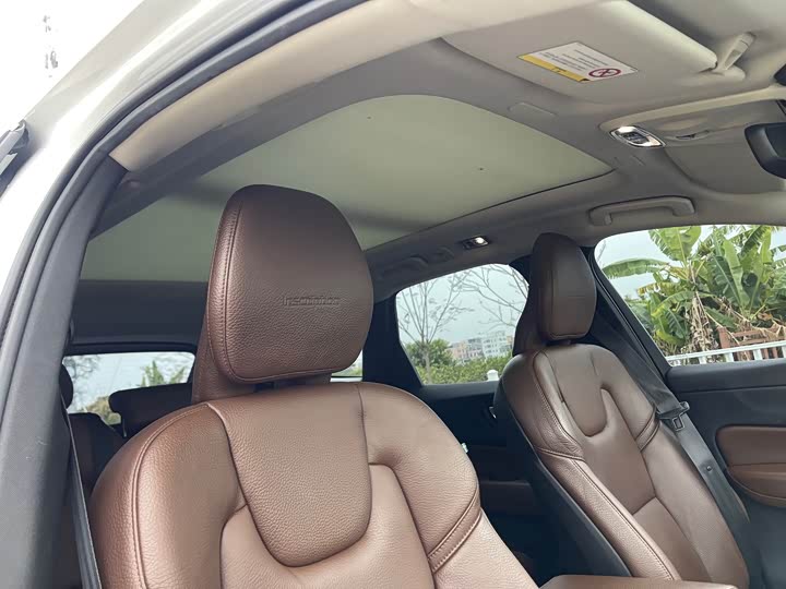 Volvo XC60 2020 T 5 4 WD — фото 9