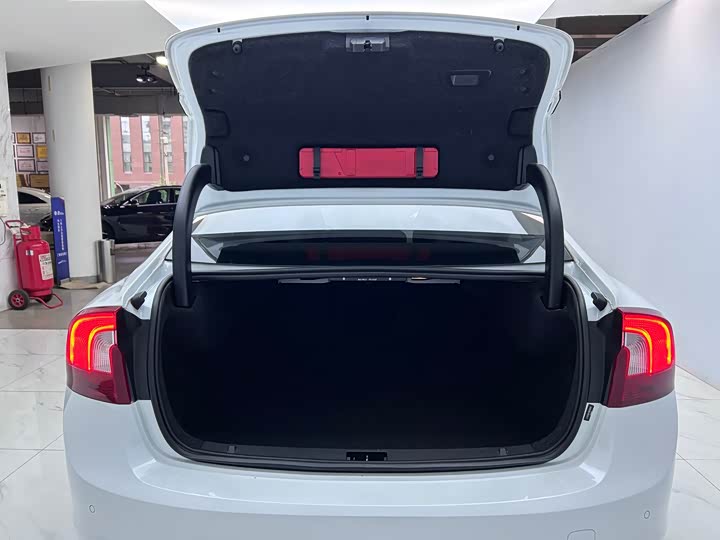 Volvo S60 2016 S 60 L T 3 — фото 22