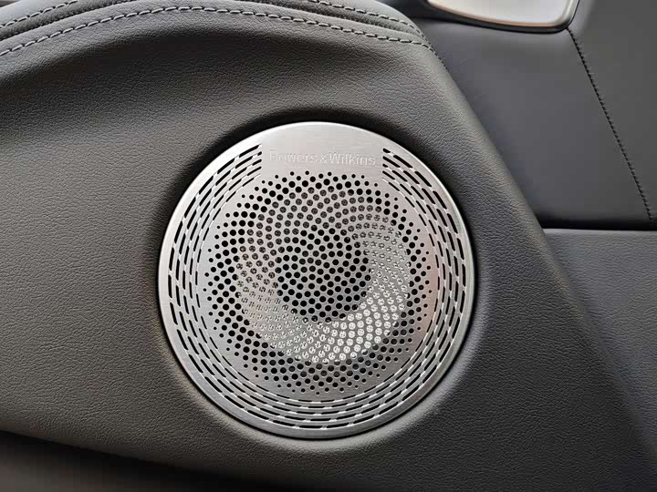 BMW XM 2023 Base — фото 7