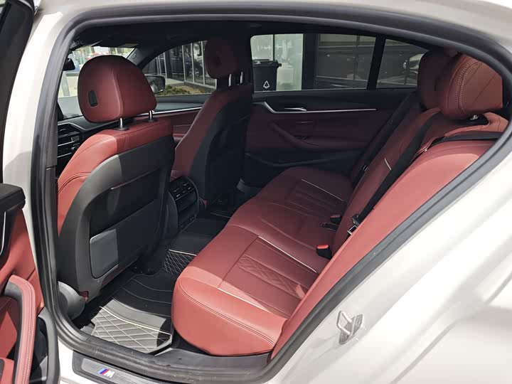 BMW 5-Series 2022 530 Li Leading M — фото 9