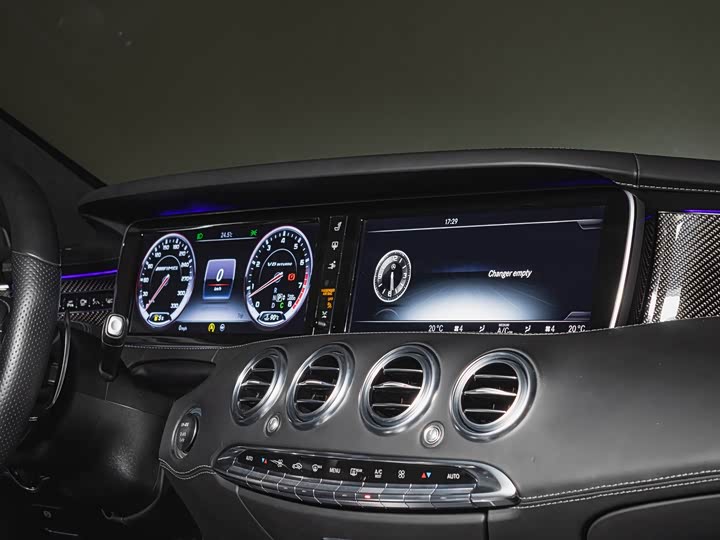 Mercedes-Benz S-Class 2015 AMG S 63 4 MATIC Coupe — фото 15