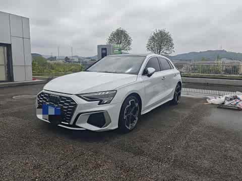 Audi A3 2024 Sportback 35 TFSI Sport — фото 12