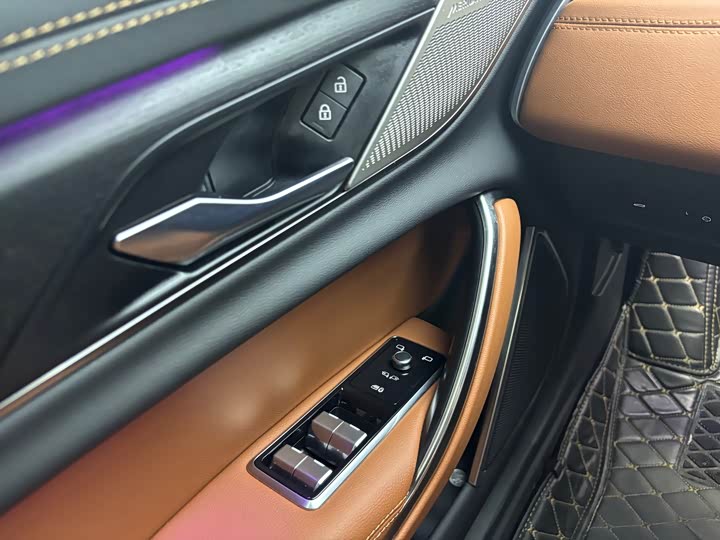 Jaguar XFL 2023 XFL 2.0 T P 250 2 WD — фото 24
