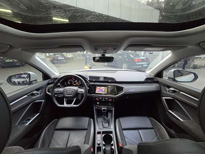 Audi Q3 Sportback 2020 40 TFSI — фото 16