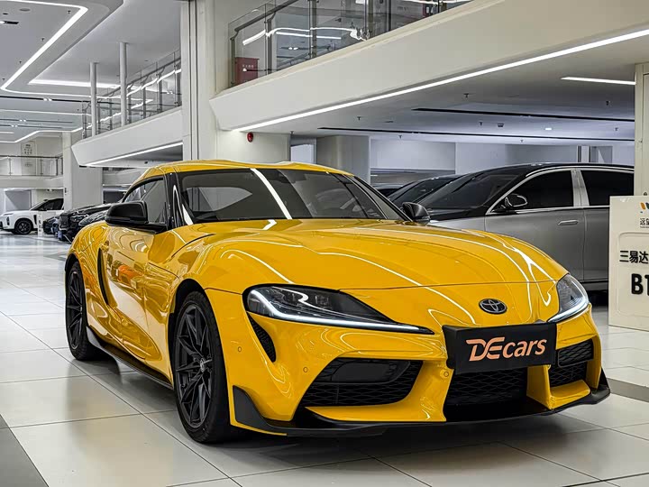 Toyota SUPRA 2022 GR SUPRA 3.0 T Standard — фото 3