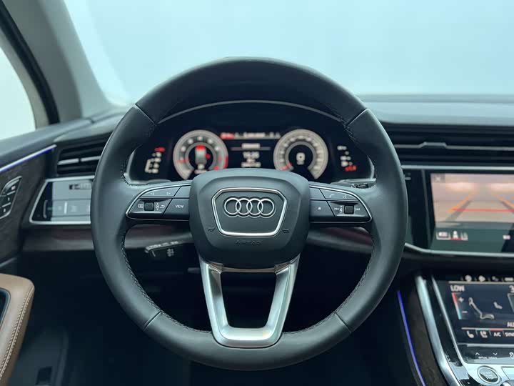 Audi Q7 2023 45 TFSI quattro S line Sport — фото 21