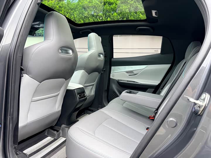 Changan UNI-T 2023 1.5 T Premium — фото 6