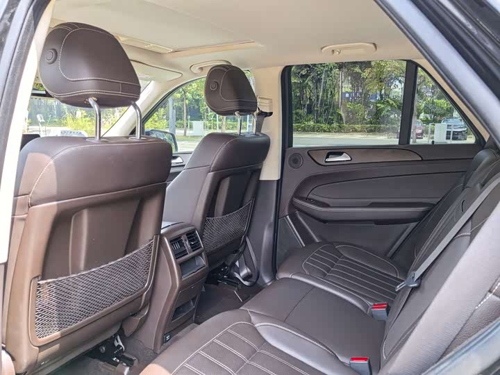 Mercedes-Benz GLE — фото 14