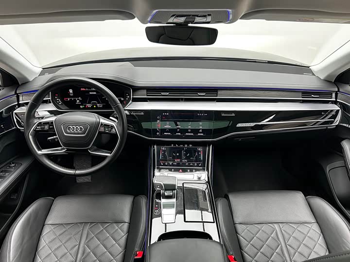 Audi A8 2023 A 8 L 50 TFSI quattro — фото 14