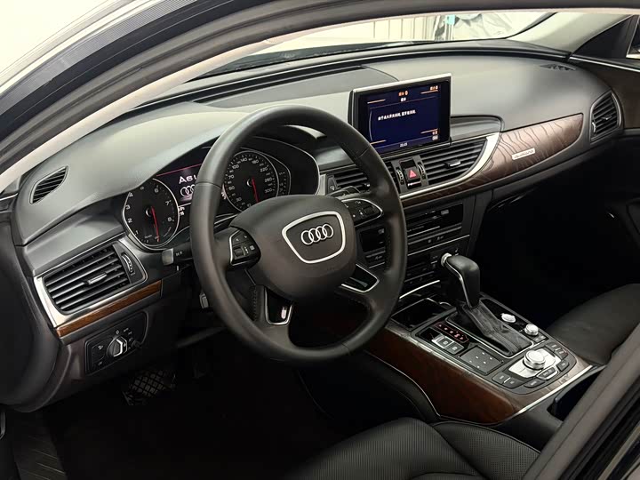Audi A6L 2016 50 TFSI quattro Luxury — фото 10