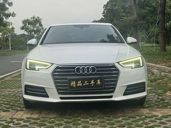 Audi A4L 2017 Plus 40 TFSI — фото 3