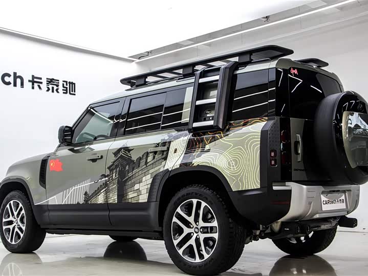 Land Rover Defender — фото 6