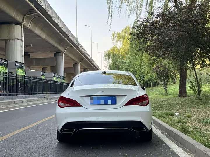 Mercedes-Benz CLA 2018 CLA 200 — фото 4