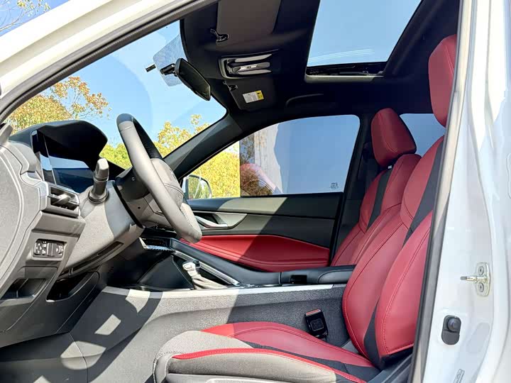 Changan CS35 PLUS 2023 1.4 T DCTLuxury — фото 7