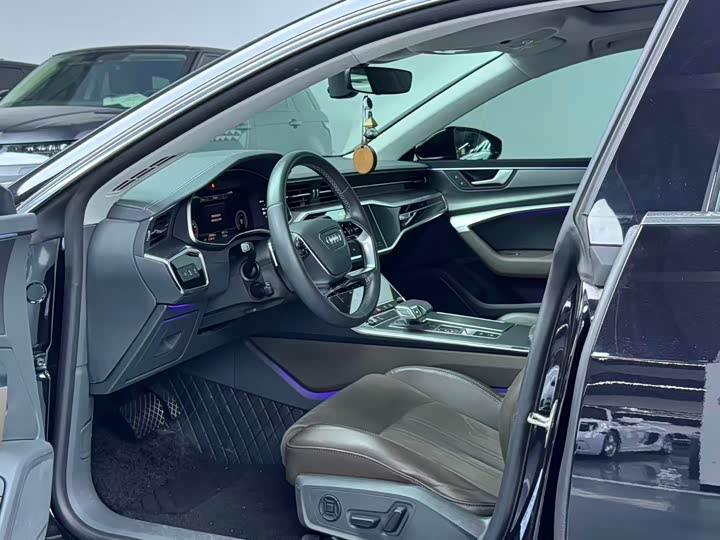 Audi A 7 L 2024 45 TFSI S-line — фото 6