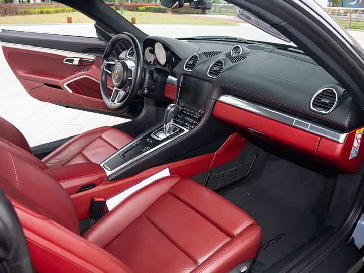 Porsche 718 2018 Cayman S 2.5 T — фото 15