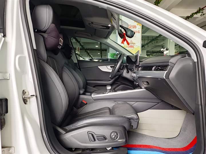 Audi A4L 2020 40 TFSI — фото 27
