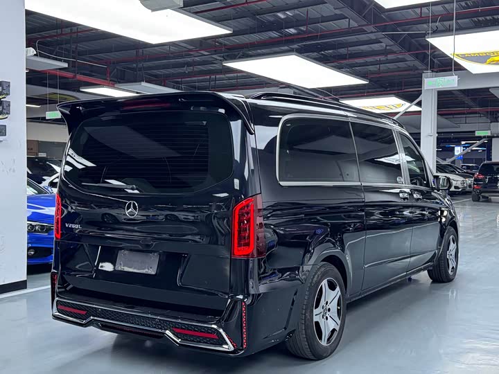 Mercedes-Benz Vito — фото 27