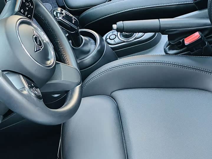MINI Hatch — фото 17