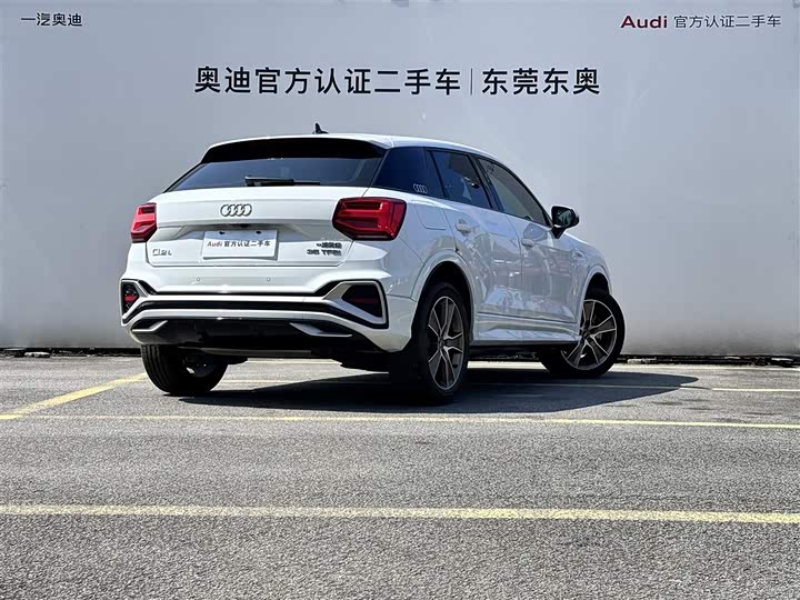 Audi Q2L 2024 35 TFSI — фото 4