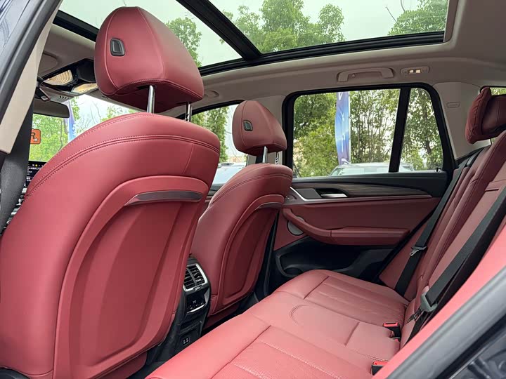 BMW X3 xDrive30i продвинутая M — фото 9