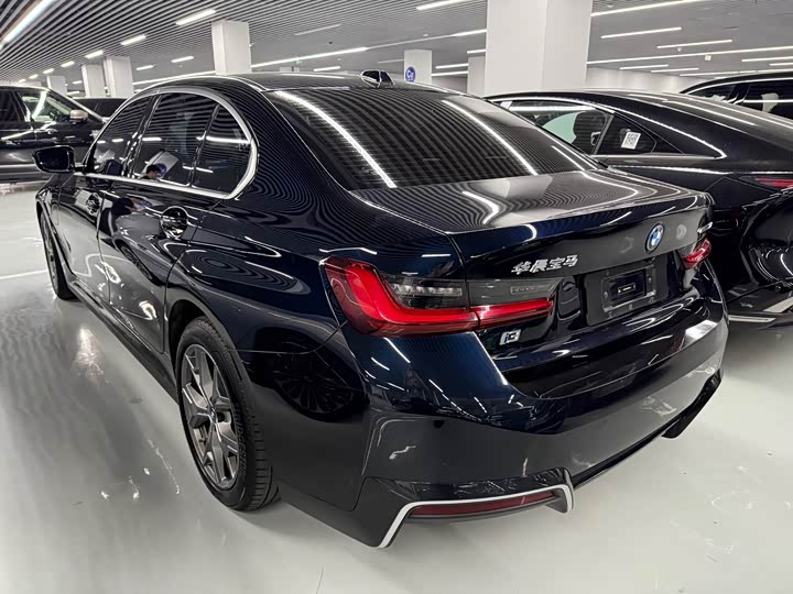 BMW i 3 2022 e Drive 35 L — фото 15
