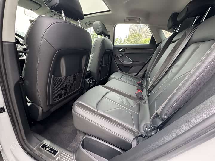 Audi Q3 Sportback 2020 40 TFSI — фото 22