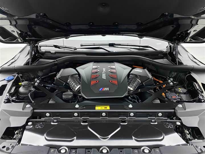 BMW XM 2023 Base — фото 31