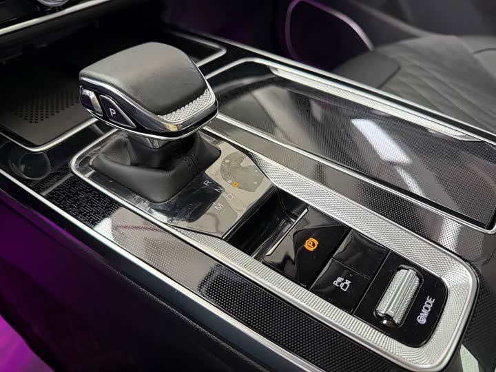 Hongqi HS5 2023 2.0 T Pro — фото 24